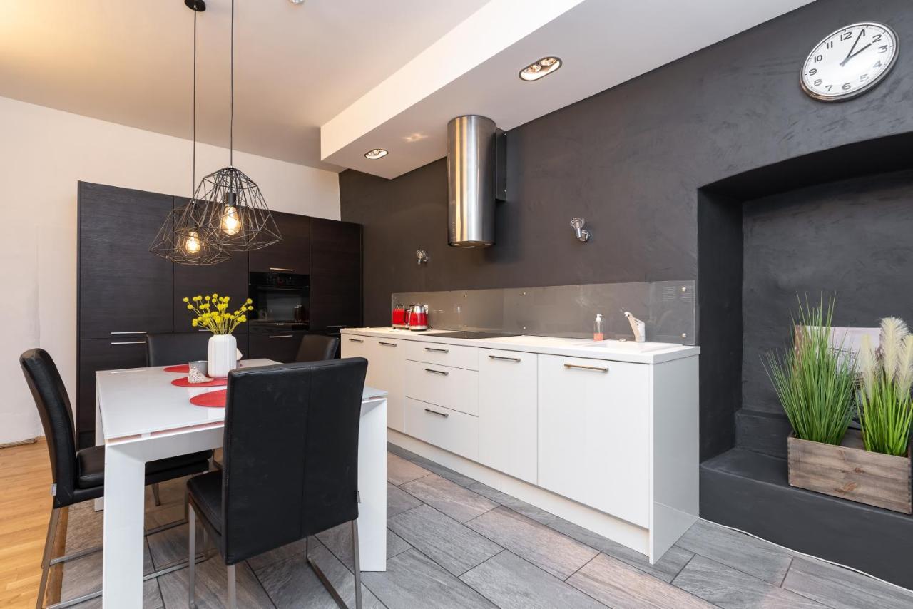 Stylish Apartment With Parking In Telliskivi 탈린 외부 사진